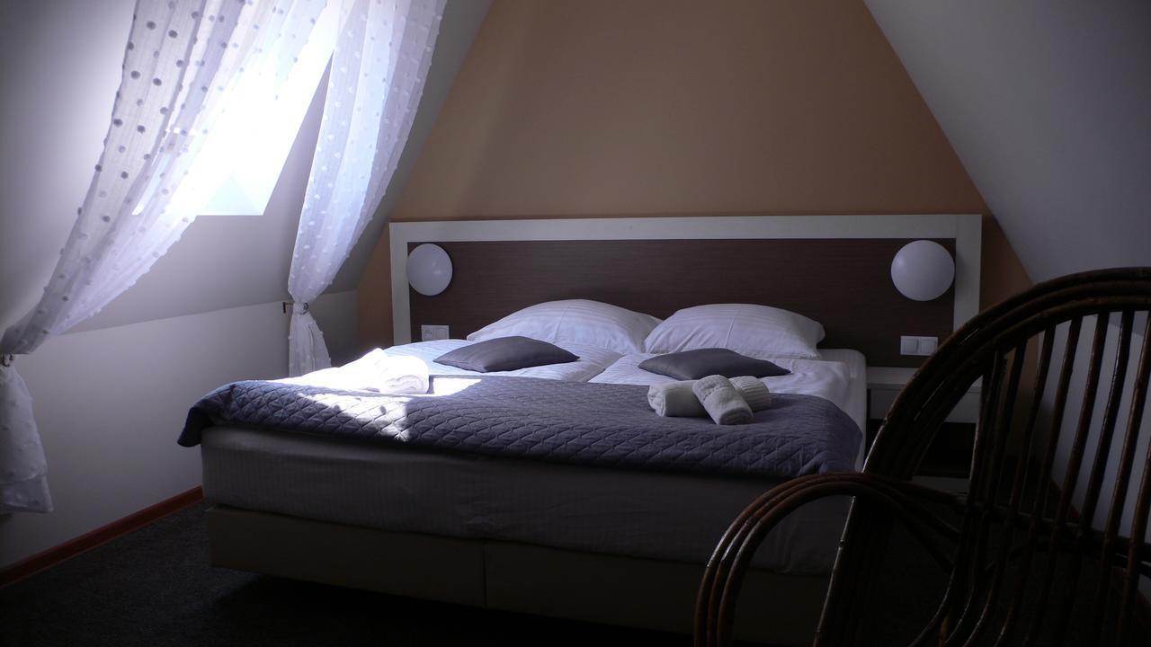 Motelis Bu-Bu Pļaviņas Exterior foto